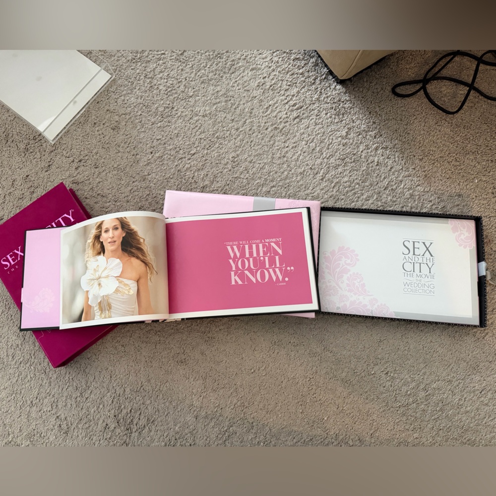 Sex and the City Complete Series and Movie Collection - Pink - Picture 3 of 6